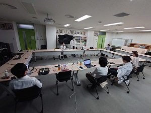 20210506-minisymposium-1-mini.jpg