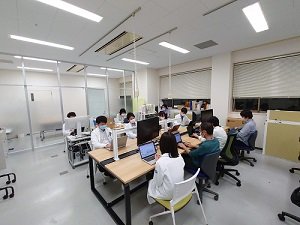 20210506-minisymposium-7-mini.jpg