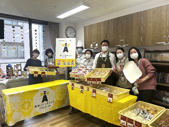 病院内の出張パン屋さんの様子
