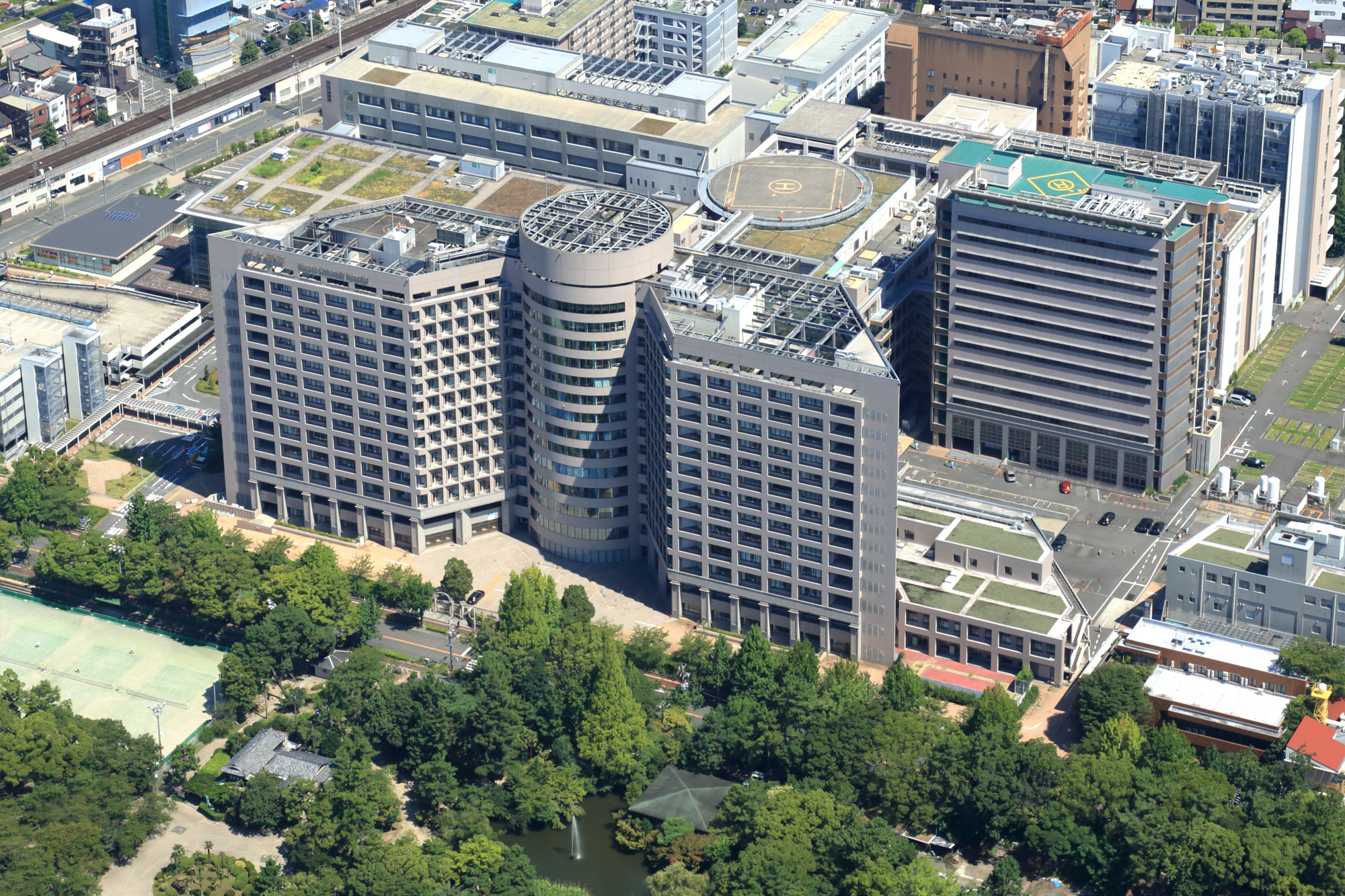 名古屋大学医学部附属病院 医療技術部 臨床検査部門